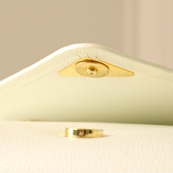 Yves Saint Laurent Vintage Envelope Convertible Crossbody EUC - Picture 5 of 16